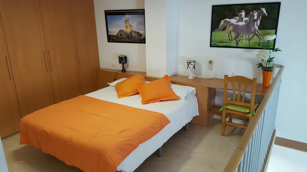 Enginyapartaments Figueras Extérieur photo