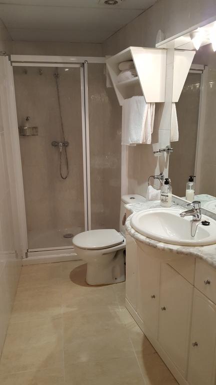 Enginyapartaments Figueras Extérieur photo